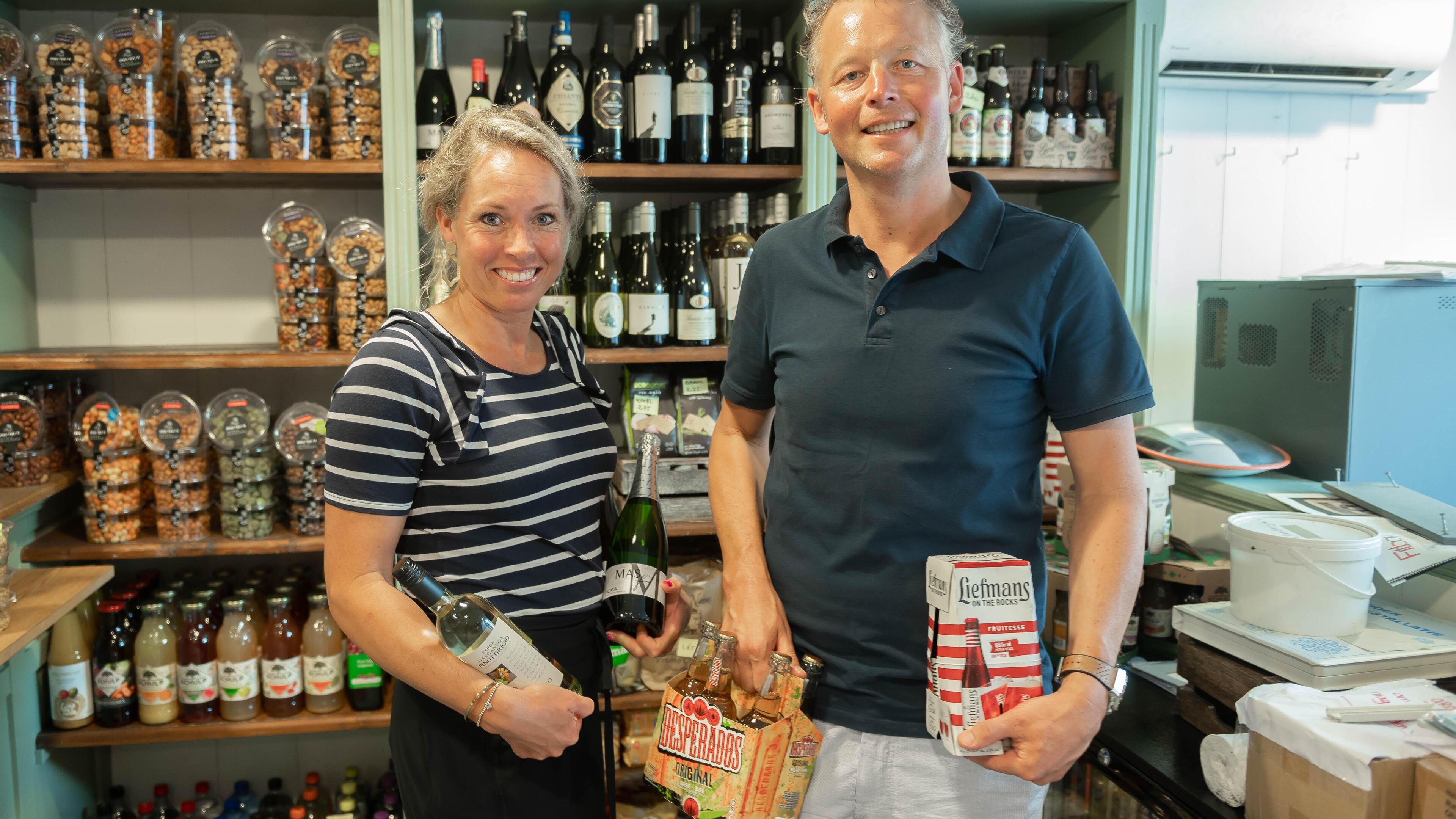 De reddende engelen van de dorpswinkel in Ilpendam